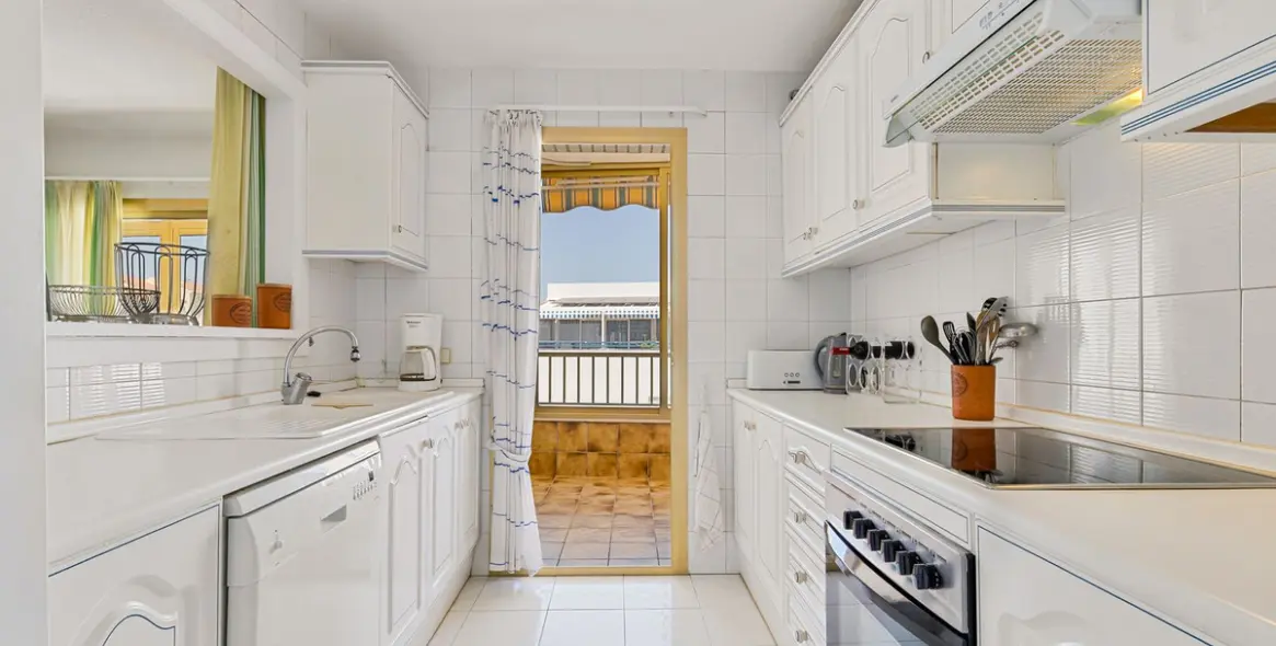 Продажа апартаментов на среднем этаже в Fuengirola 11