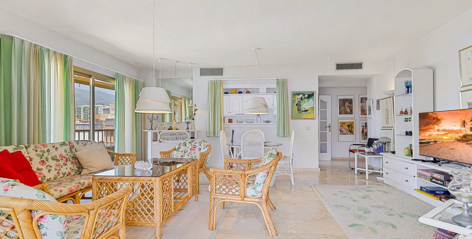 Venta de apartamento en planta media en Fuengirola 7