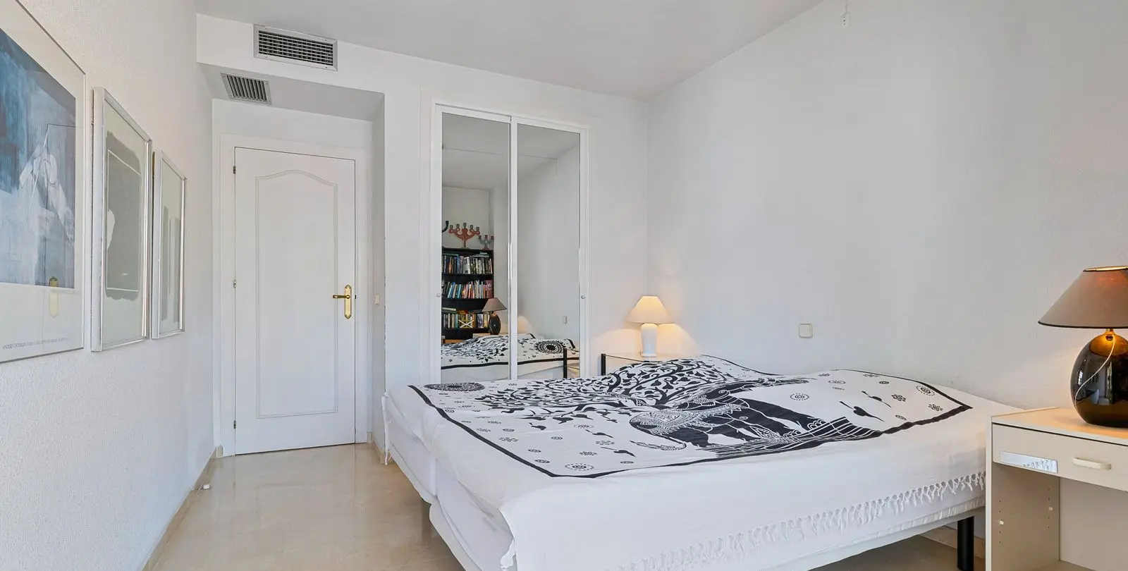 Venta de apartamento en planta media en Fuengirola 13