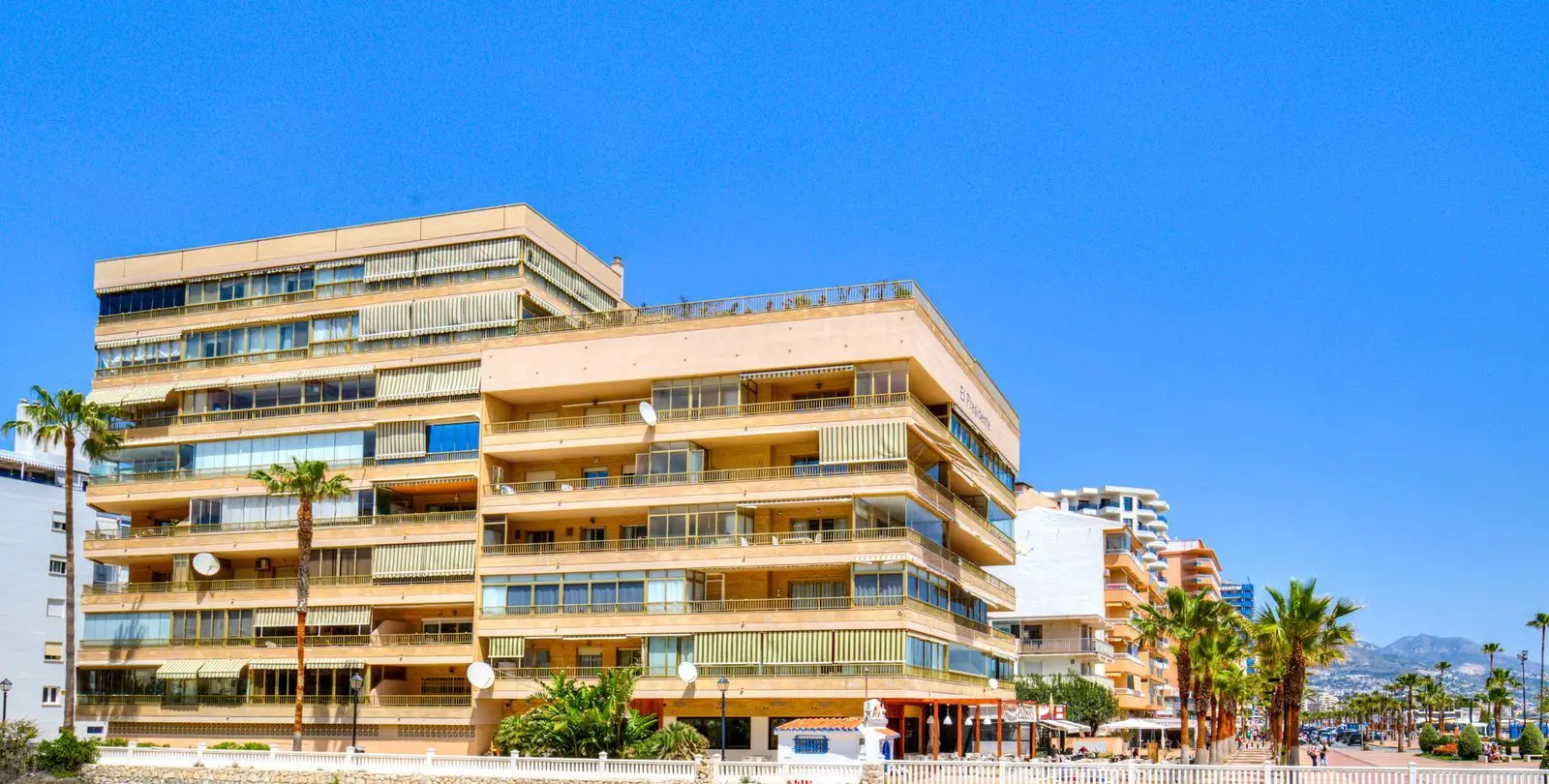 Venta de apartamento en planta media en Fuengirola 26