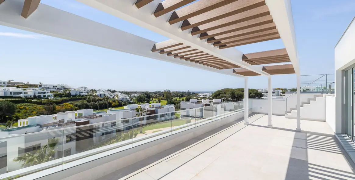 Продажа двухуровневого пентхауса в Santa Clara 1