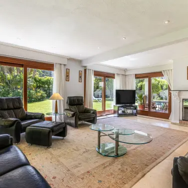 Продажа  отдельно стоящей виллы в New Golden Mile