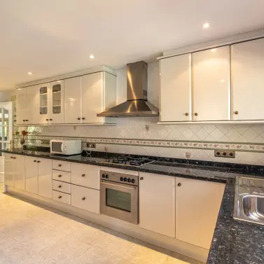 Продажа  отдельно стоящей виллы в New Golden Mile