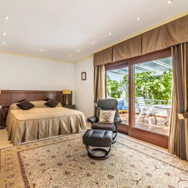 Продажа  отдельно стоящей виллы в New Golden Mile