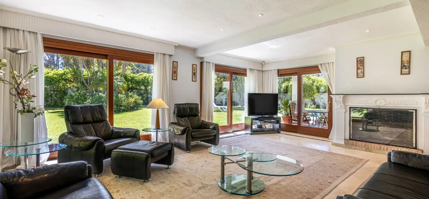 Venta de villa independiente en New Golden Mile 1