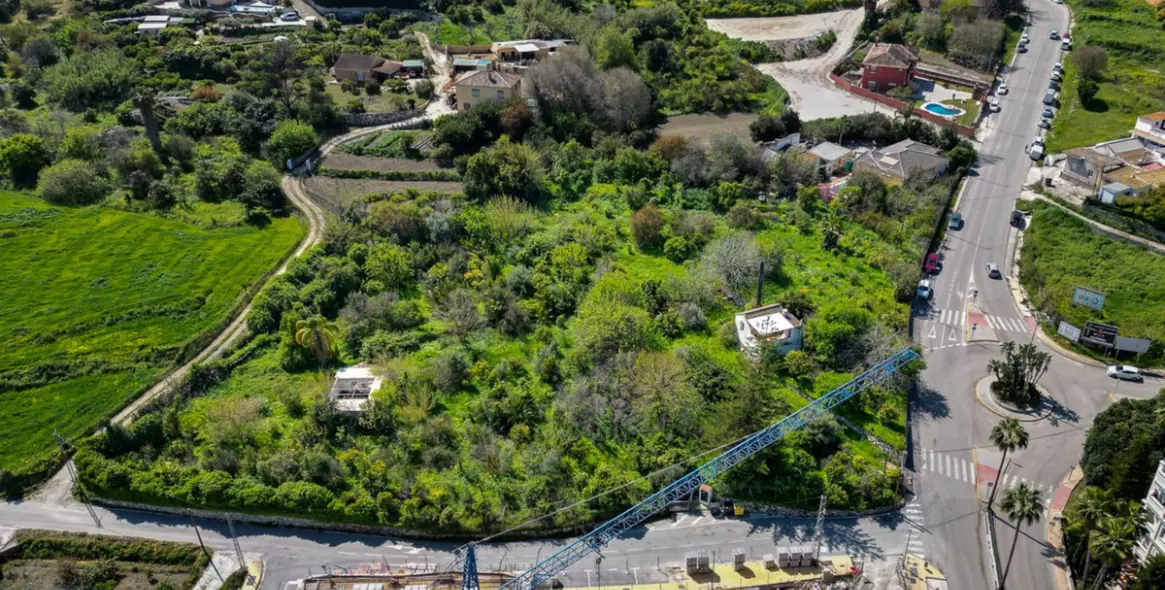 Продажа  жилого участка в Coín 3