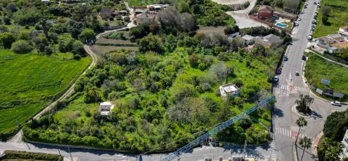 Продажа  жилого участка в Coín 2