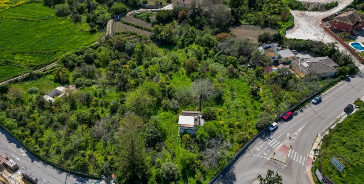 Продажа  жилого участка в Coín 5