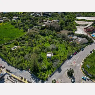 Продажа  жилого участка в Coín