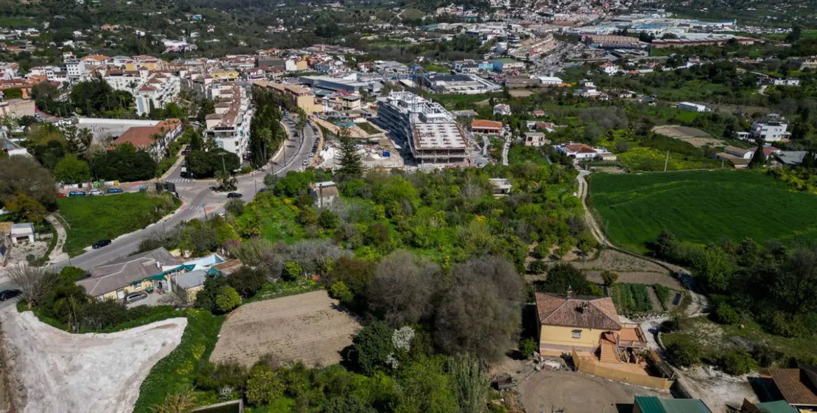 Продажа  жилого участка в Coín 11