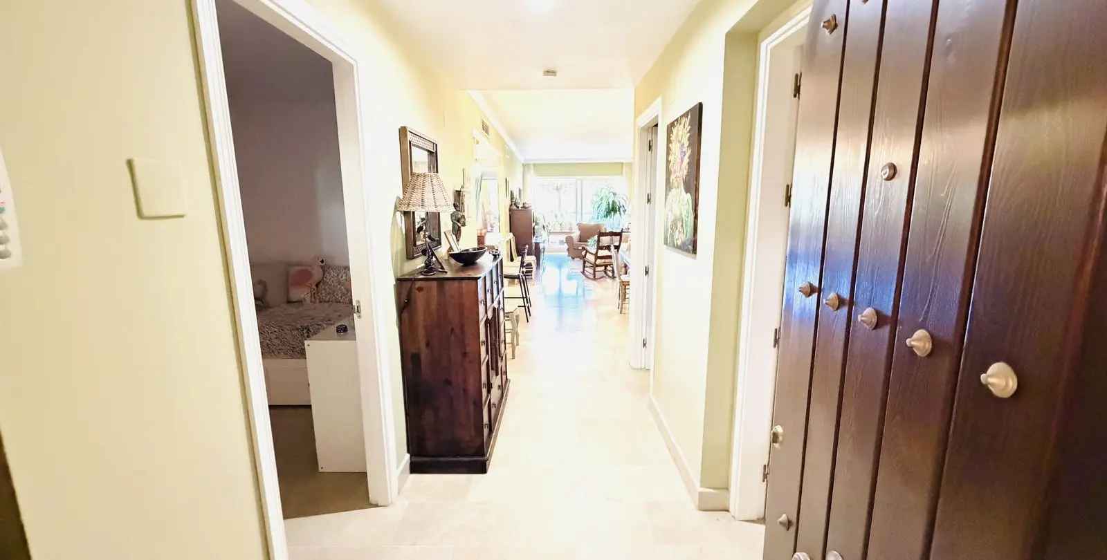 Venta de apartamento en planta baja en Elviria 18