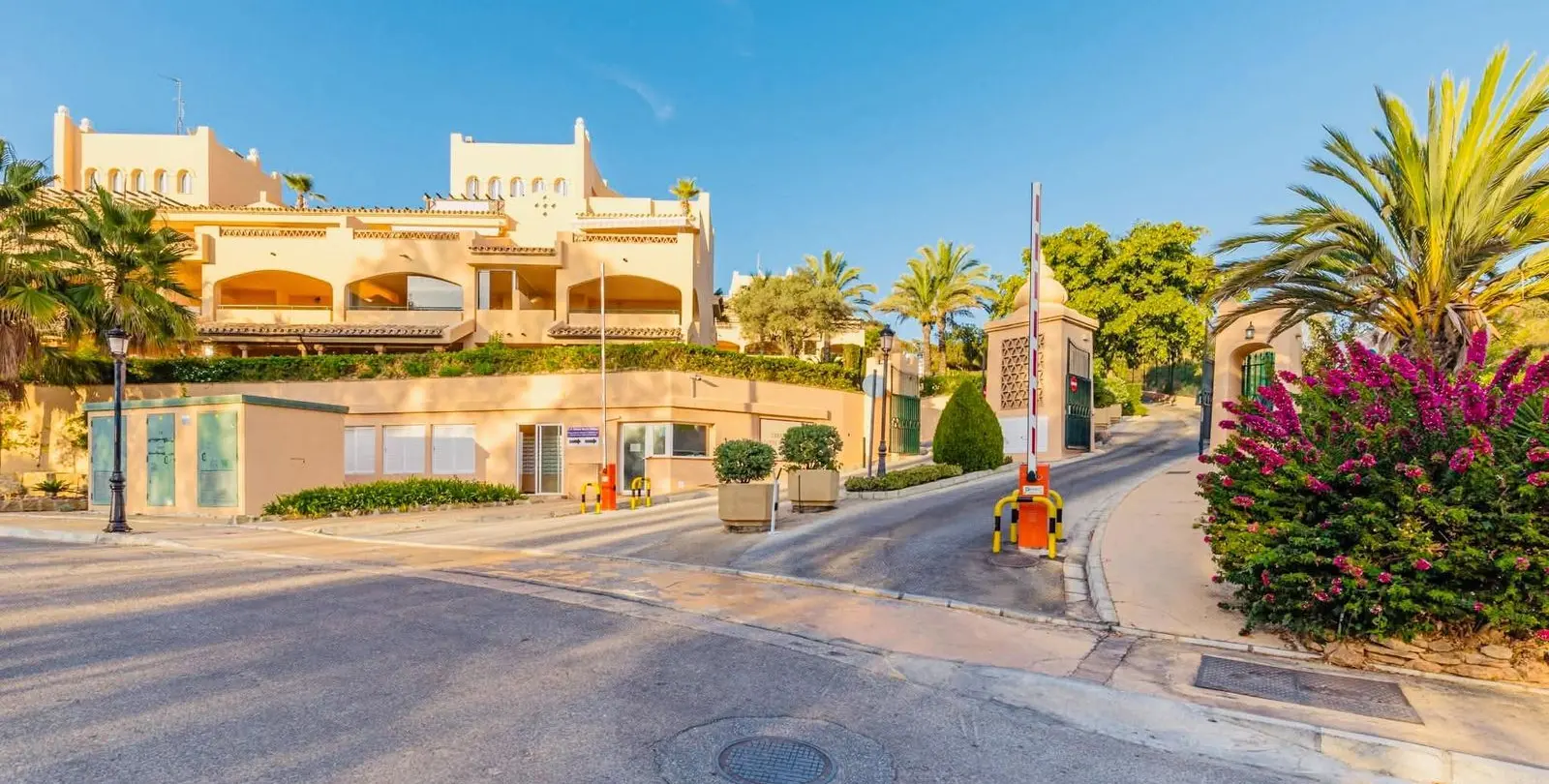 Venta de apartamento en planta baja en Elviria 24