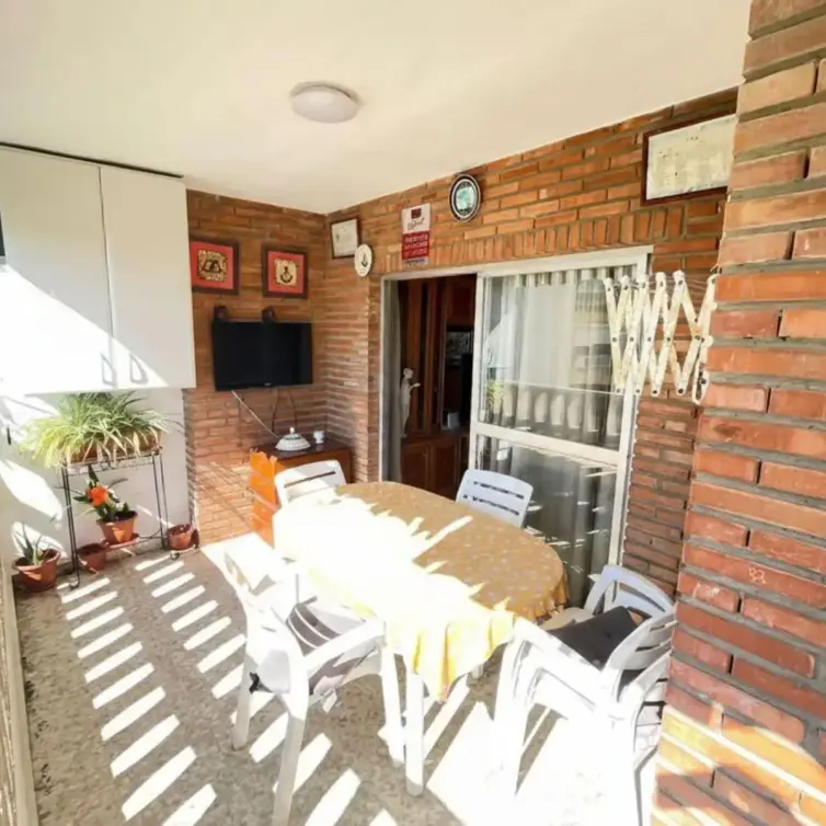 Sale of middle floor apartment in Marbella