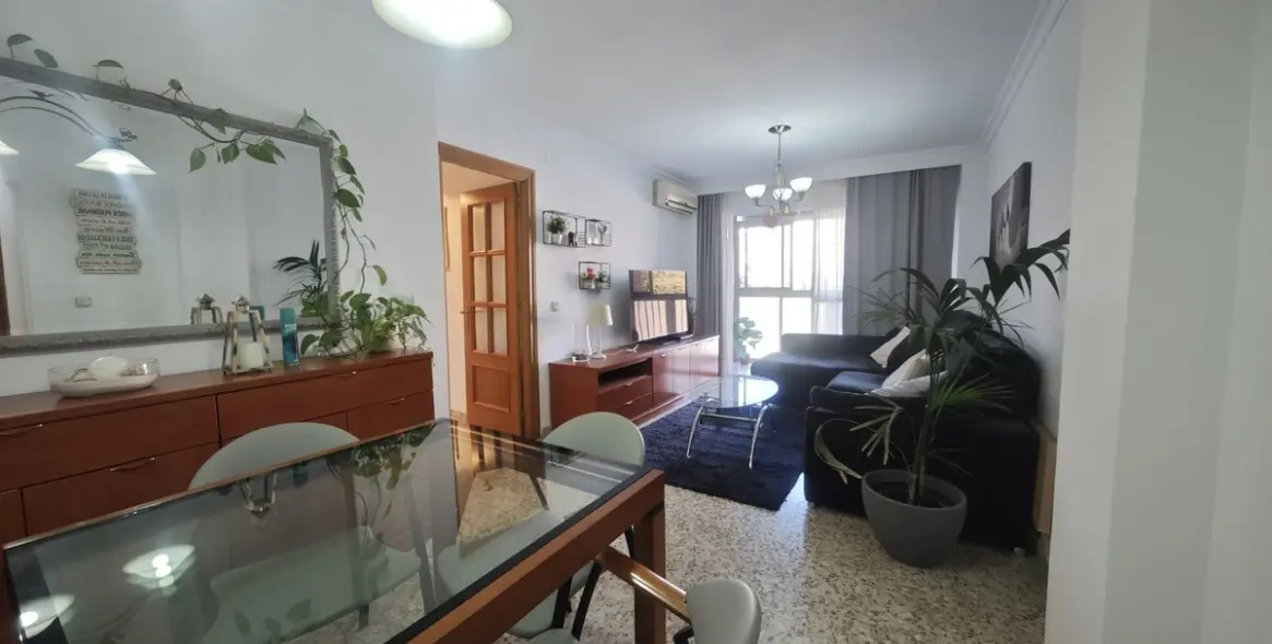 Продажа апартаментов на среднем этаже в Málaga 4