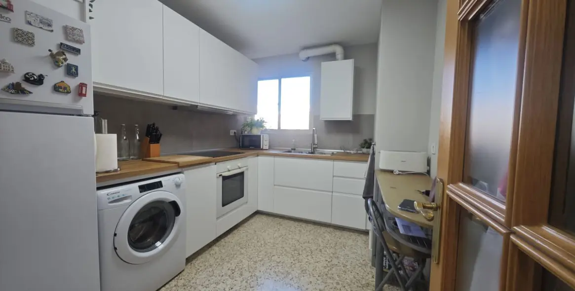 Продажа апартаментов на среднем этаже в Málaga 5