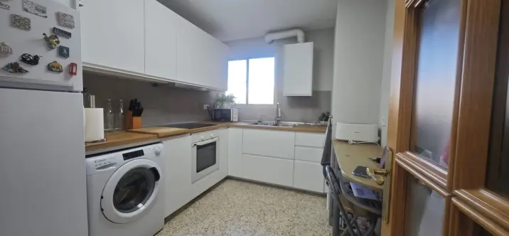 Продажа апартаментов на среднем этаже в Málaga 4