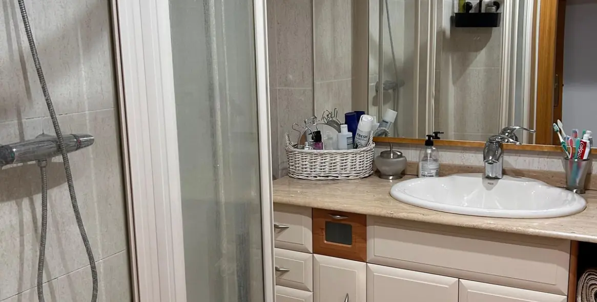 Продажа апартаментов на среднем этаже в Málaga 41