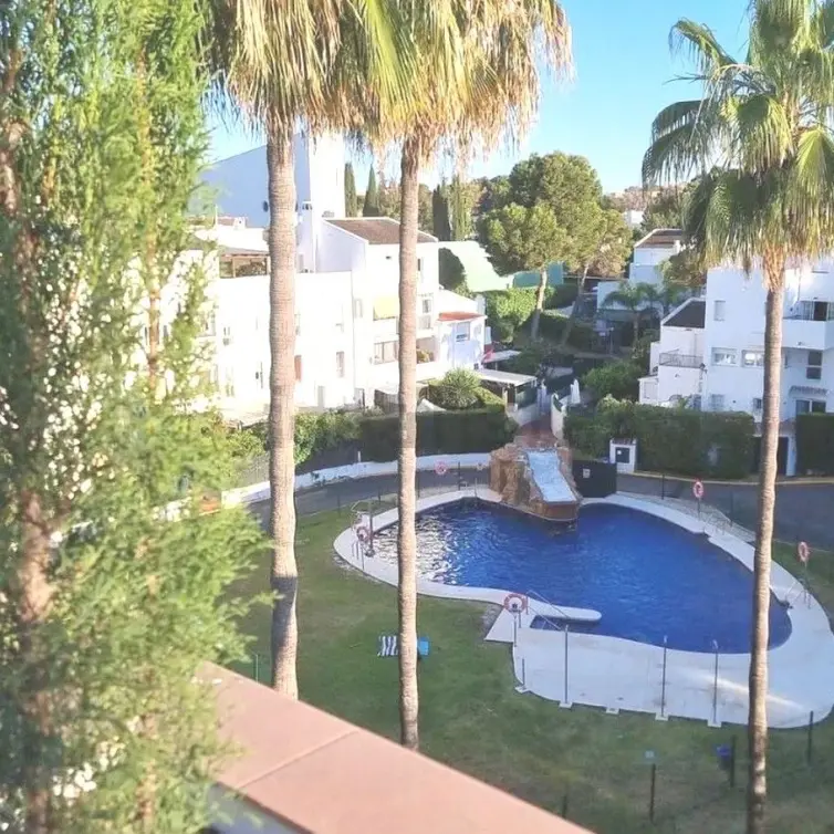 Venta de ático en Elviria