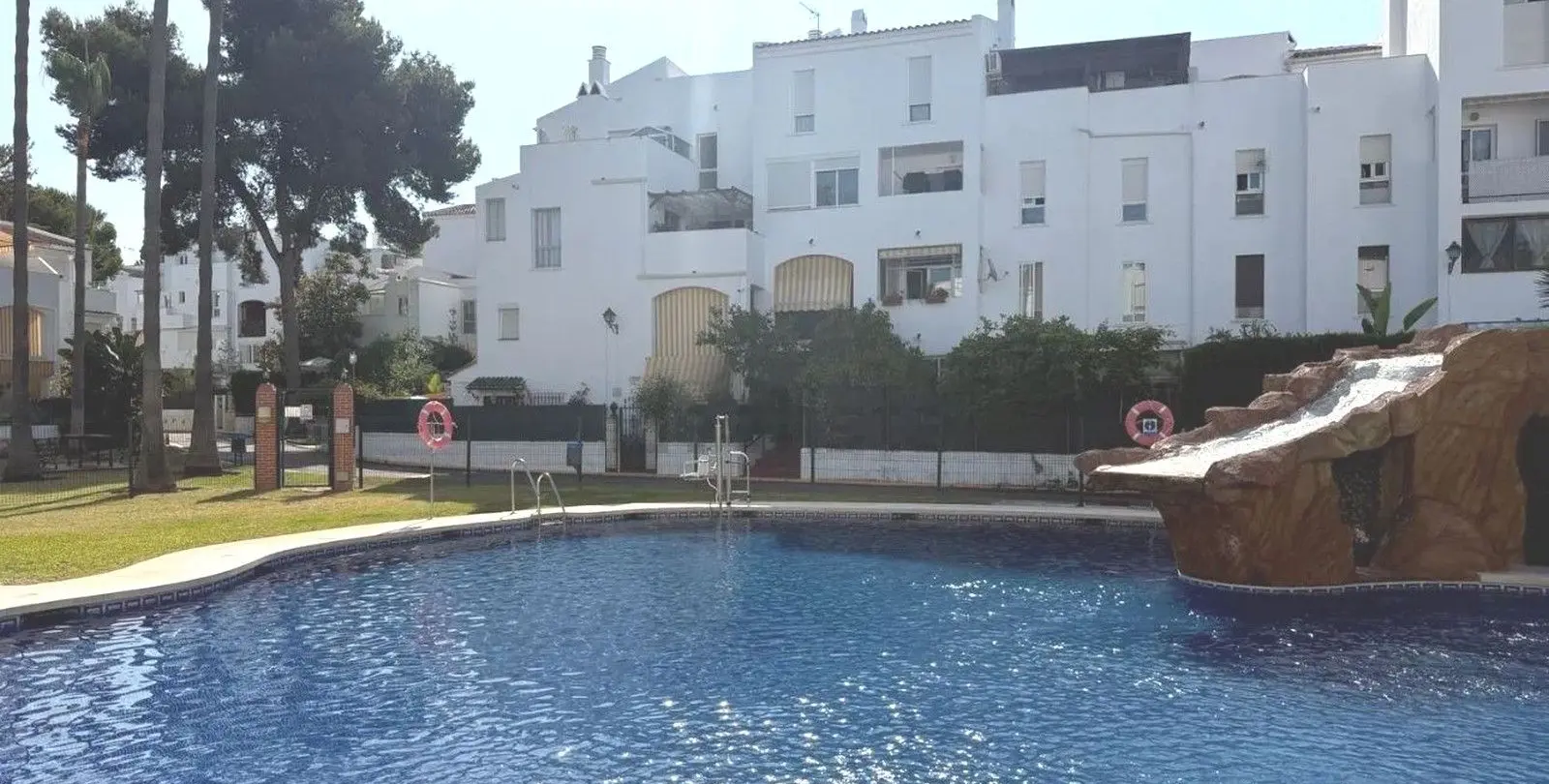 Venta de ático en Elviria 2