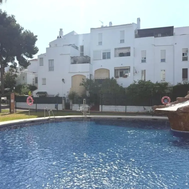 Venta de ático en Elviria