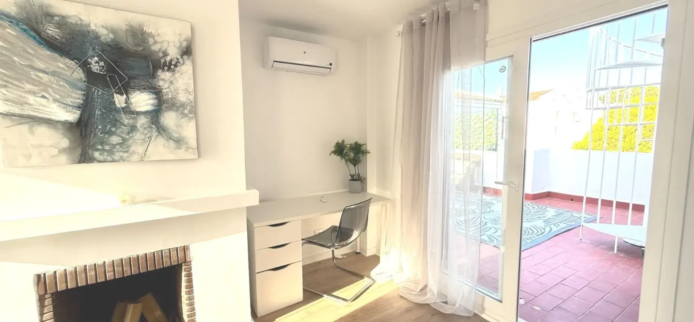 Venta de ático en Elviria 2