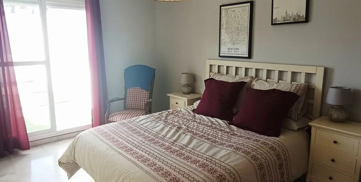 Venta de apartamento en planta media en Nueva Andalucía 7