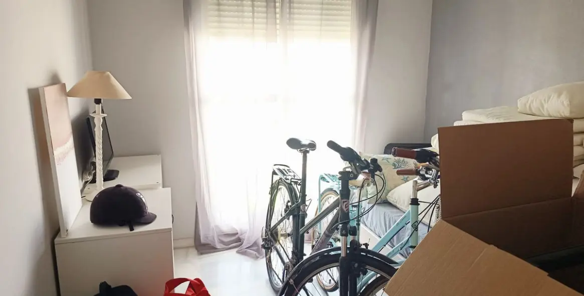 Venta de apartamento en planta media en Nueva Andalucía 9