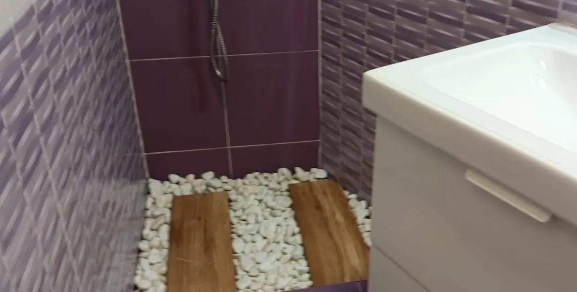 Sale of middle floor apartment in Málaga Centro 4