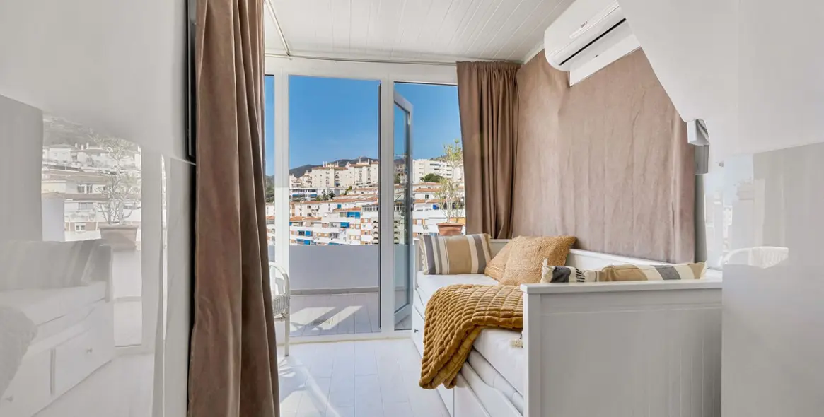 Продажа пентхауса в Arroyo de la Miel 30