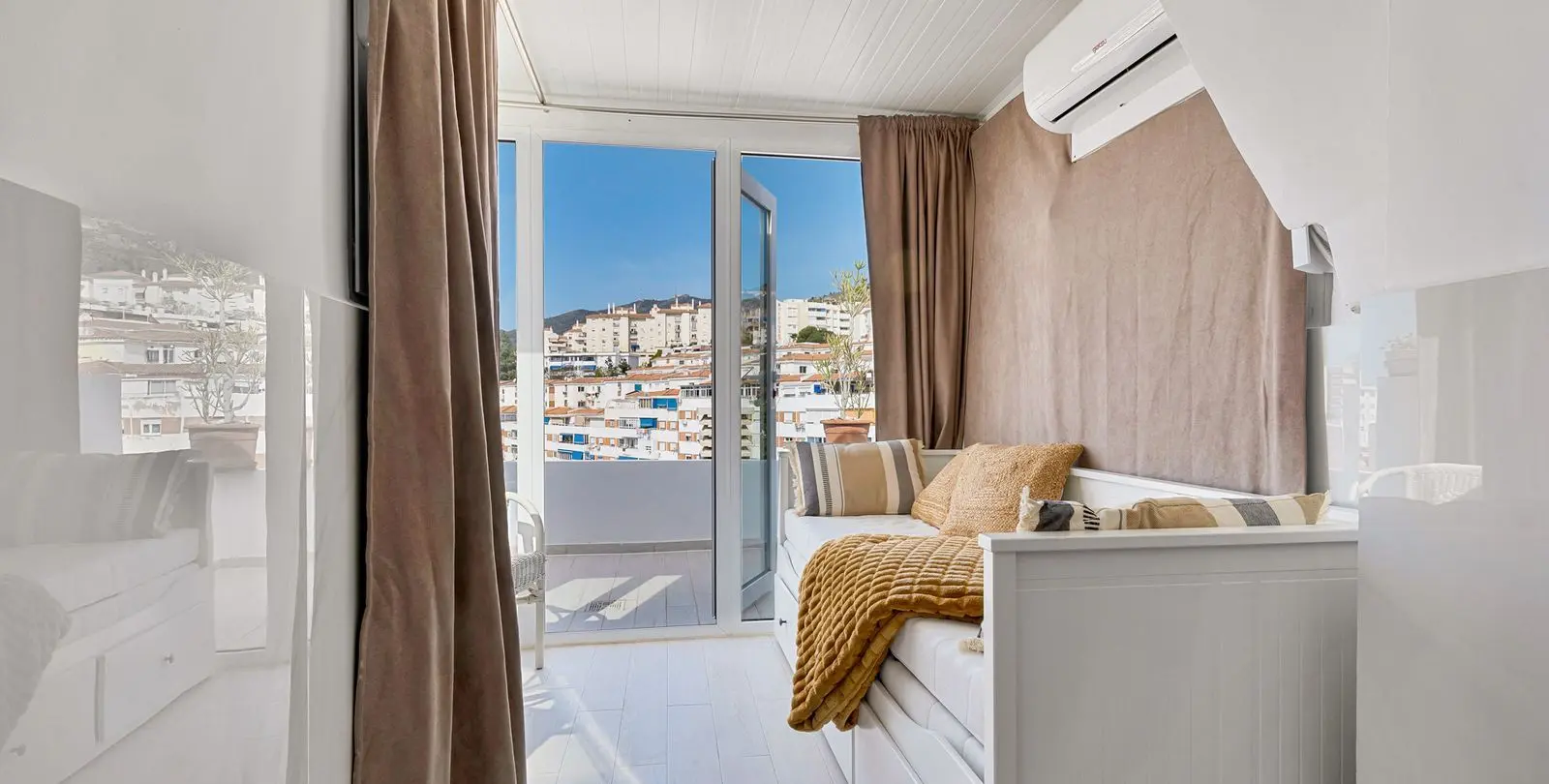 Продажа пентхауса в Arroyo de la Miel 30
