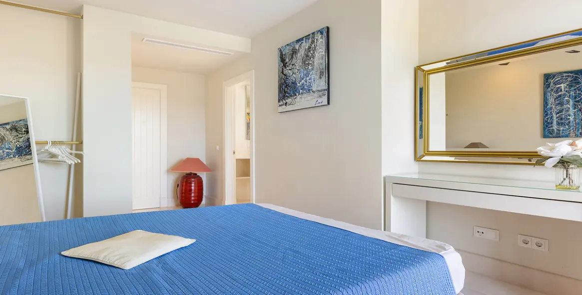 Sale of penthouse in Doña Julia 24