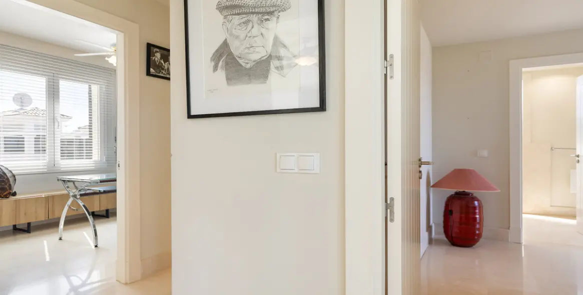 Sale of penthouse in Doña Julia 50