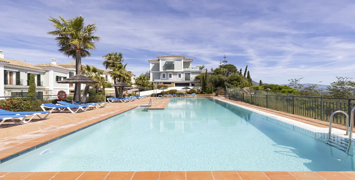 Sale of penthouse in Doña Julia 55