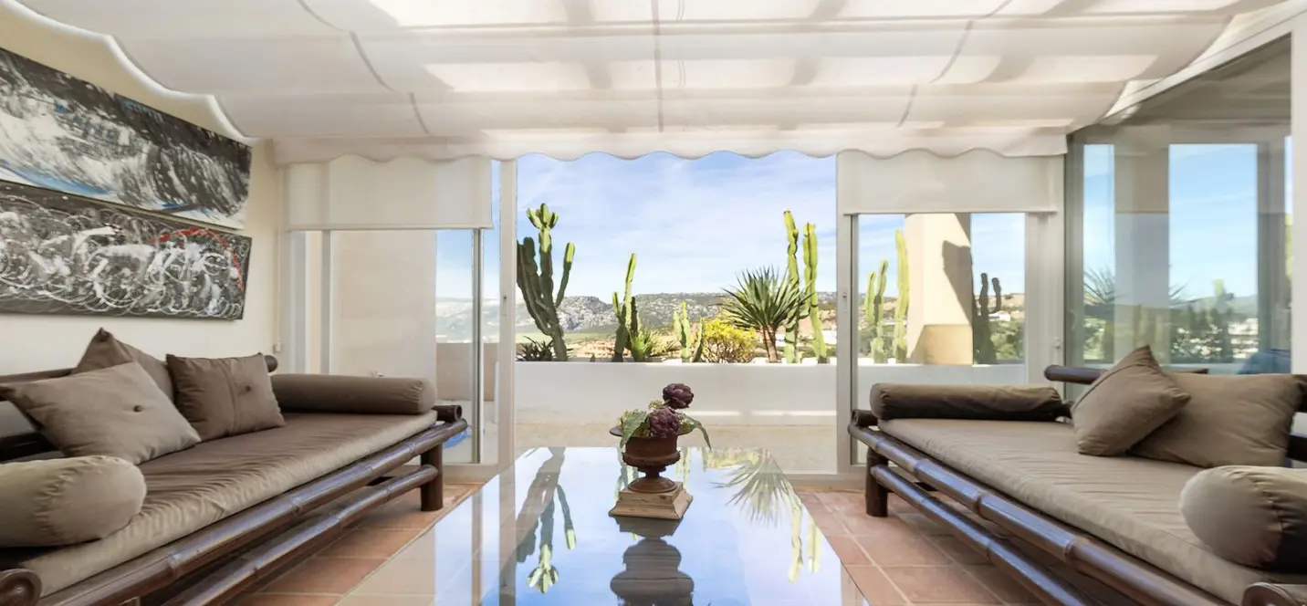 Sale of penthouse in Doña Julia 0