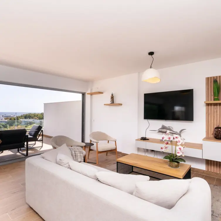 Venta de apartamento en planta media en Estepona