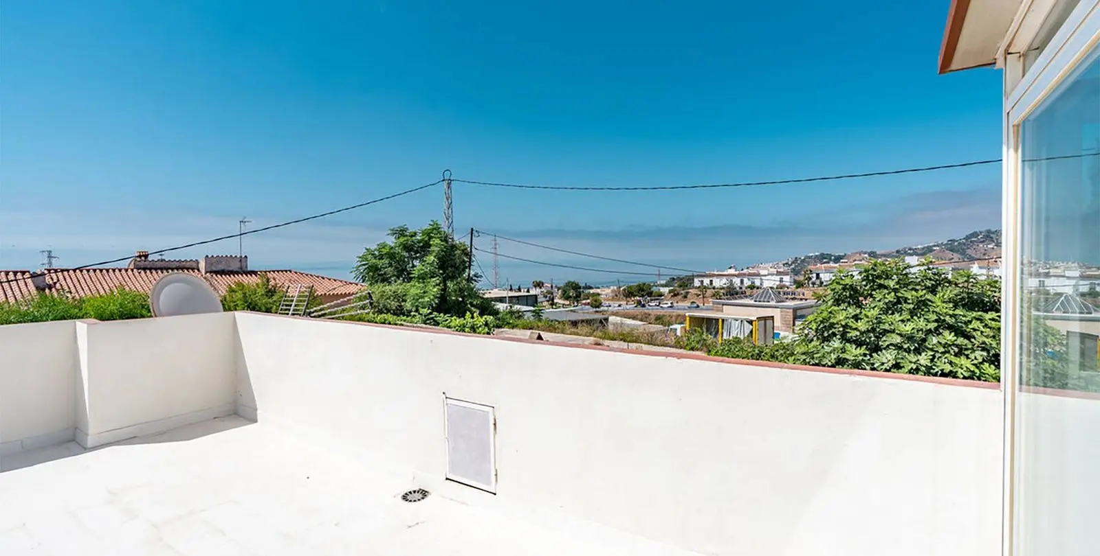 Продажа  отдельно стоящей виллы в Nerja 29