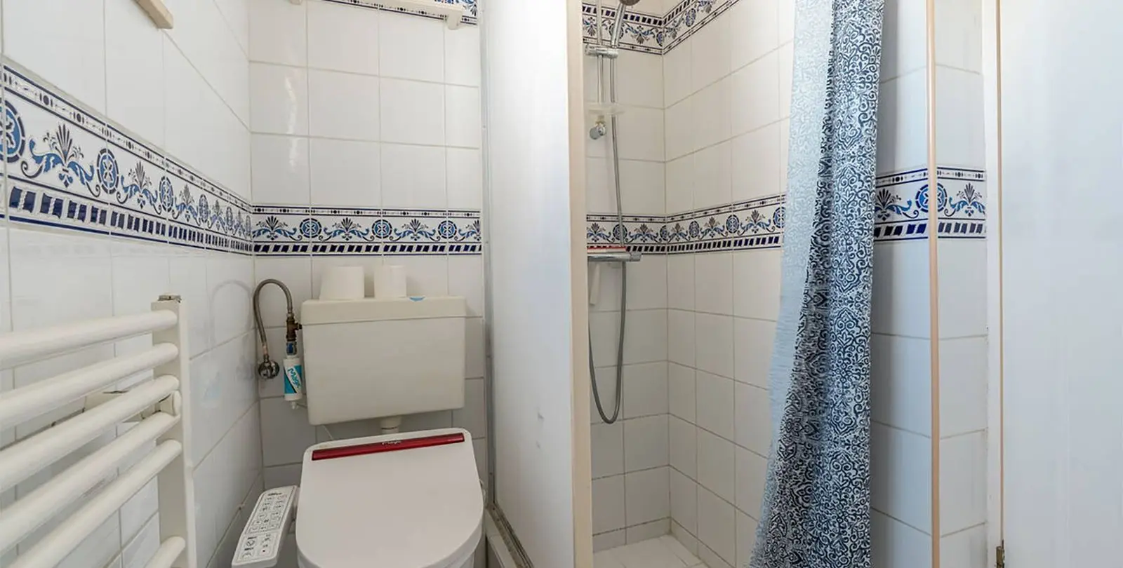 Продажа  отдельно стоящей виллы в Nerja 36