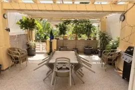Image 10 thumb
