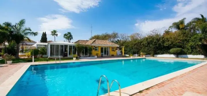 Продажа таунхауса в Guadalmina Baja 0