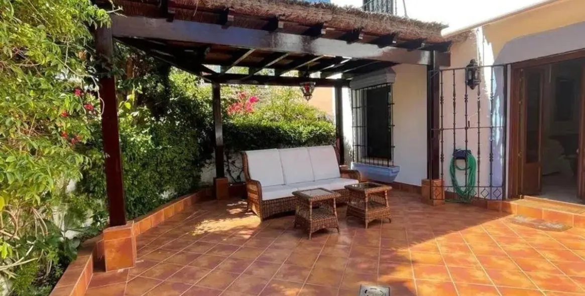 Venta de adosado en Guadalmina Baja 7