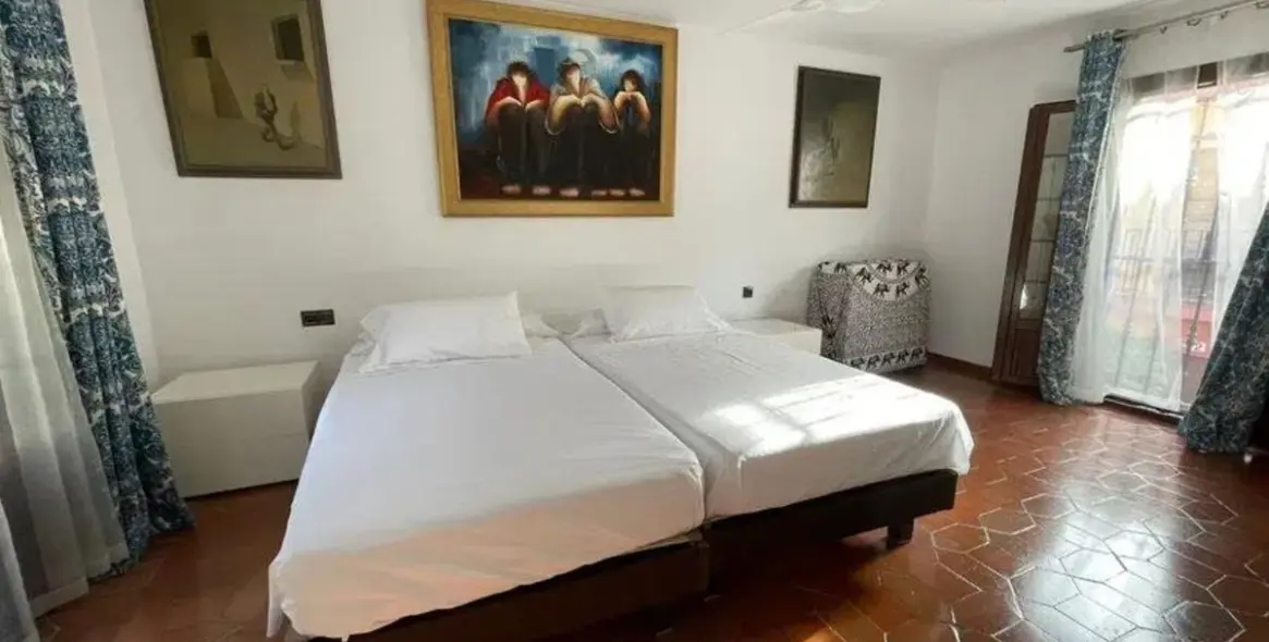 Venta de adosado en Guadalmina Baja 11