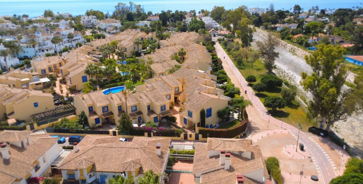 Sale of townhouse in San Pedro de Alcántara 8