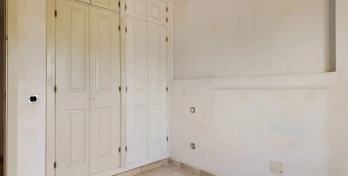 Sale of townhouse in San Pedro de Alcántara 15