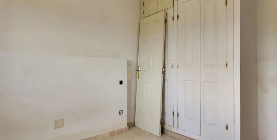 Sale of townhouse in San Pedro de Alcántara 17
