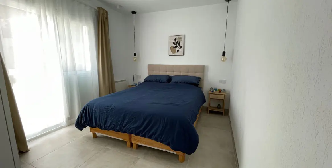 Sale of detached villa in Estepona 17