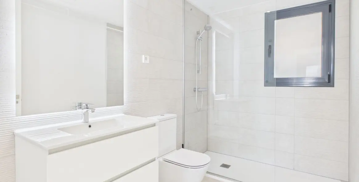 Продажа апартаментов на первом этаже в Estepona 12