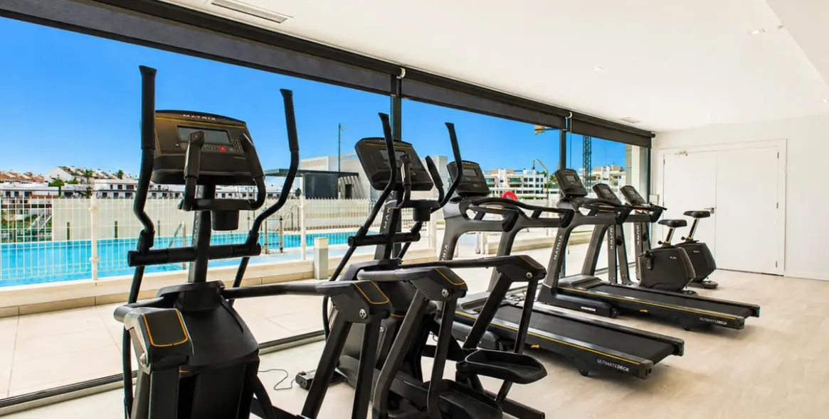 Продажа апартаментов на первом этаже в Estepona 36