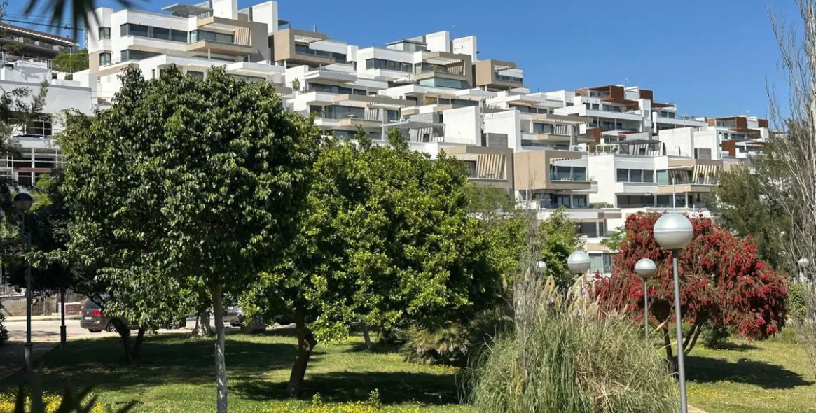 Продажа апартаментов на первом этаже в Estepona 44