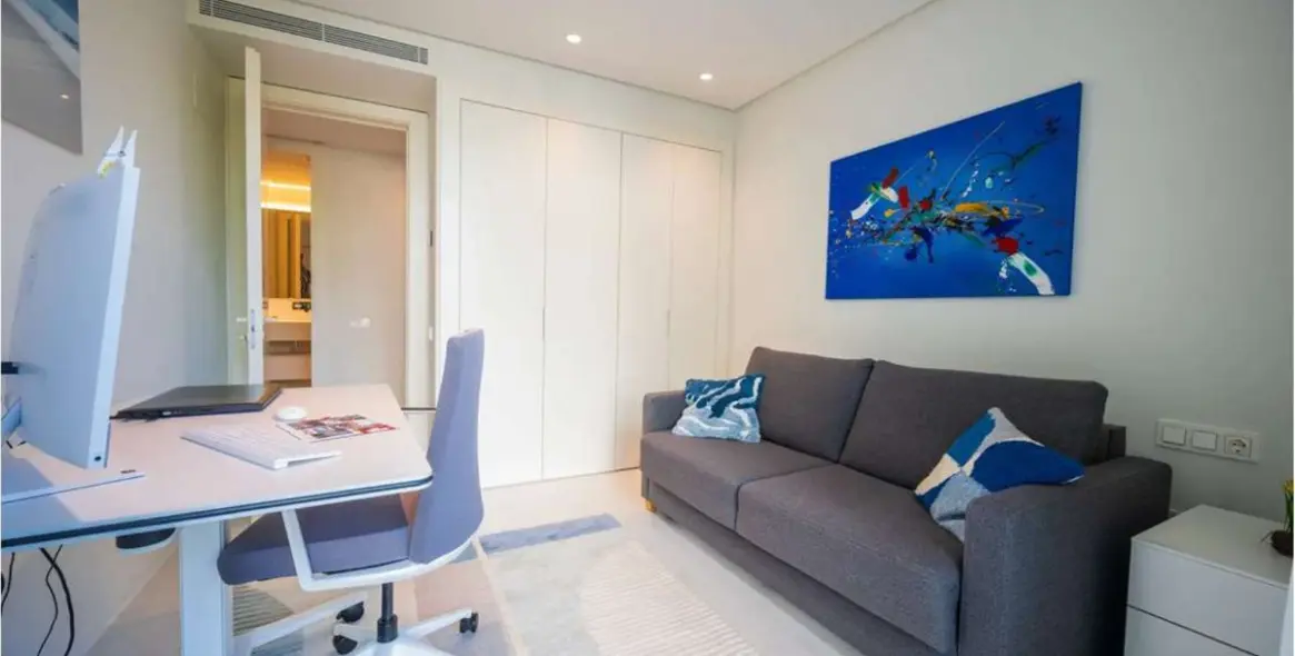 Продажа апартаментов на первом этаже в Marbella 8