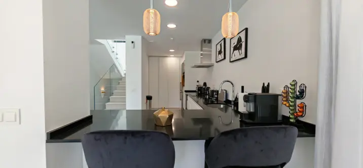 Продажа  отдельно стоящей виллы в Estepona 4